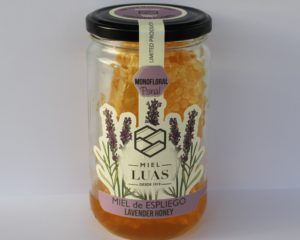 Miel de Espliego fresca en Panal
